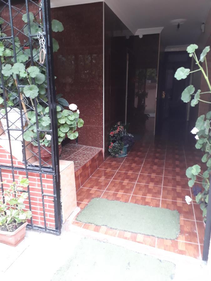 Guest House Nino Batoumi Extérieur photo