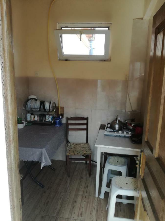 Guest House Nino Batoumi Extérieur photo